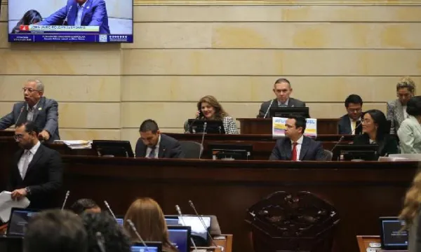 REFORMA LABORAL: Aprueban contrato laboral para aprendices del Sena