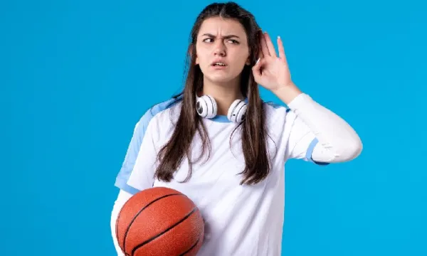 Personas con discapacidad auditiva tienen derecho a participar en certámenes deportivos (Freepik)