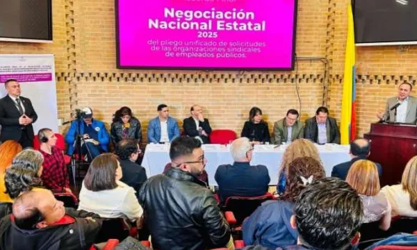 Gobierno anuncia acuerdo con trabajadores estatales (Mintrabajo)