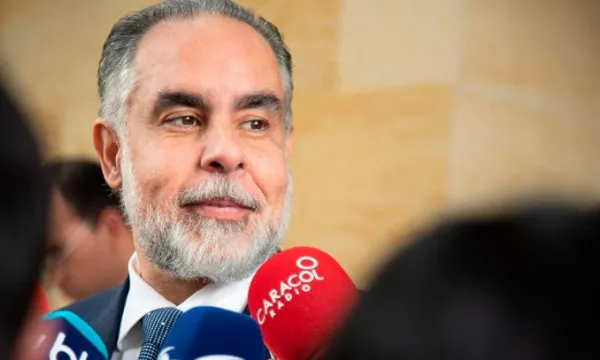 Ejecutivo espera que legisladores debatan y aprueben presupuesto nacional sin contratiempos (Presidencia)