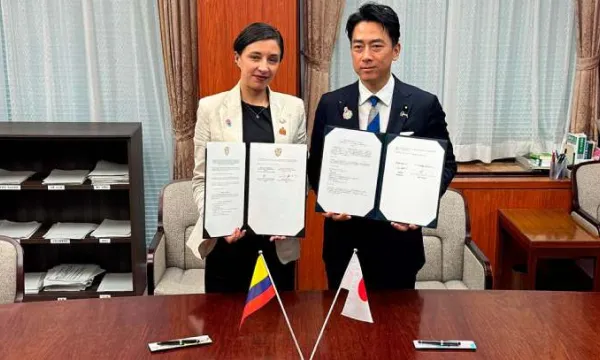 Colombia y Japón firman memorando de cooperación sostenible en agricultura y agroindustria (Presidencia)