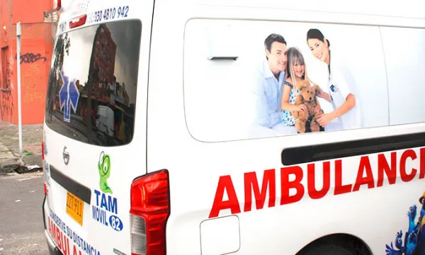 ambulancia-saludjuanrivadeneira-6.jpg