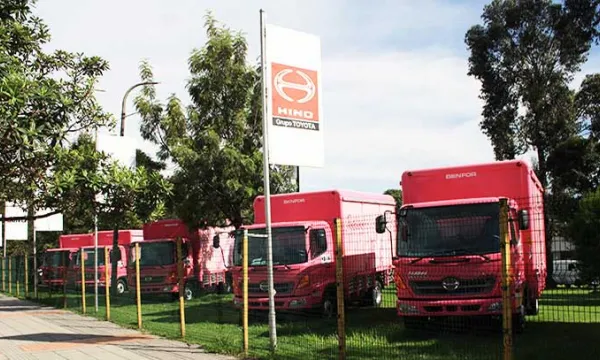 camion-transporte-concesionariojose-patino.jpg