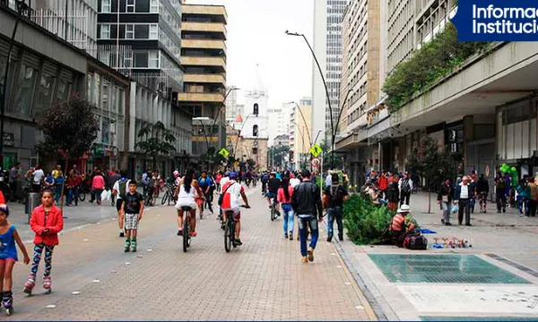 ciclovia-centro-bogotajose-patino-edit.jpg