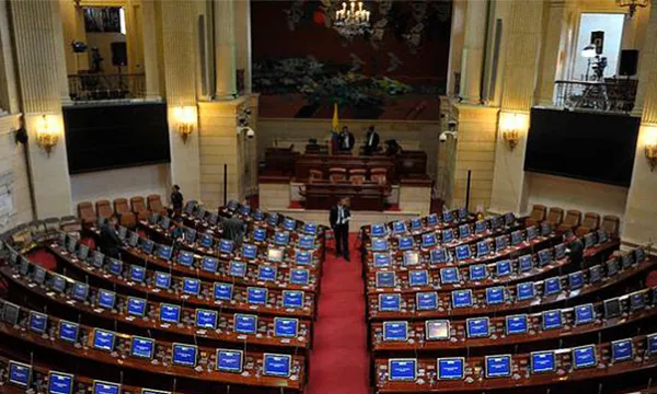 congreso-desocupado-pantallas.jpg
