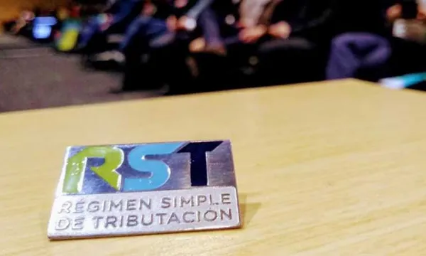 dian-regimen-atribuciondianfb.jpg