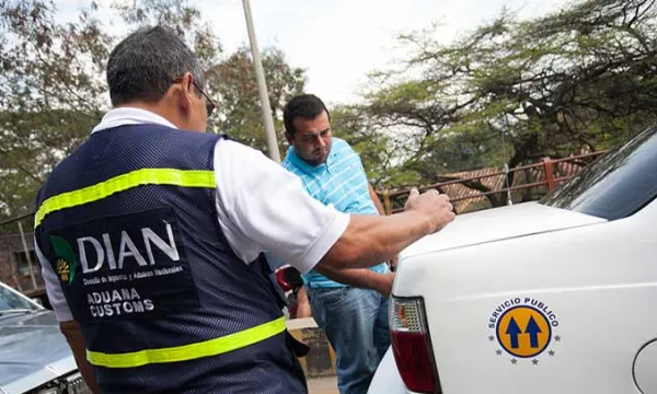 funcionario-dian-inspectorminhacienda1.jpg
