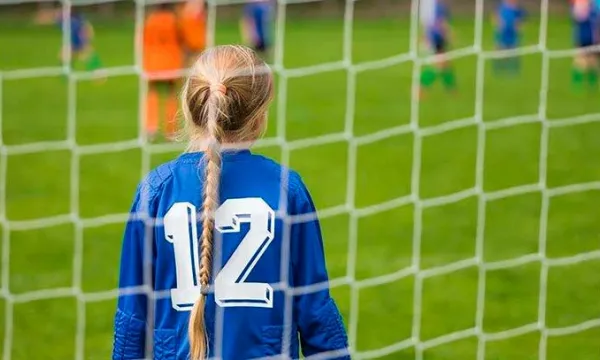 futbol-femenino-deportebigstock.jpg