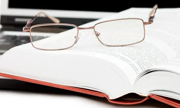 libro-texto-codigobigstock2.jpg