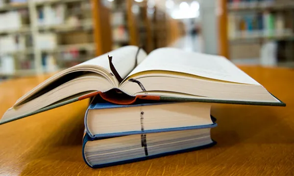 libro-texto-codigobigstock4.jpg