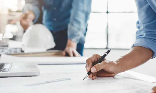 licencia-arquitecto-sociosbigstock.jpg