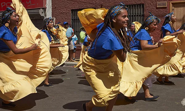 afrodescendientes-negritudes-carnaval1big-1509242135.jpg