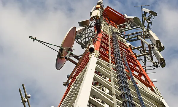 antenas-comunicaciones-telefonia1shut-1509241920.jpg