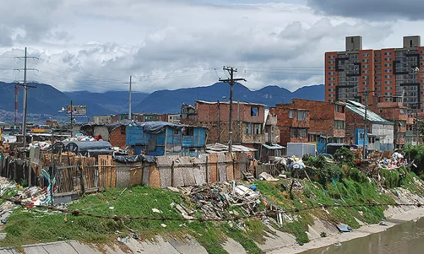 bogota-pobreza-invasionmac-1509241948.jpg