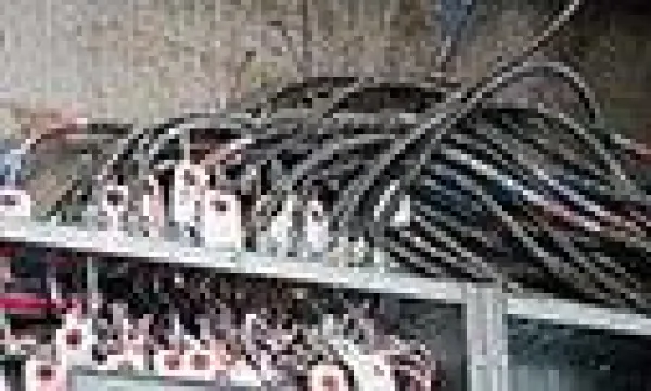 cables1-think-1509243033.jpg