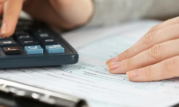 contador-impuestos-cuentas2big-1509241790.jpg
