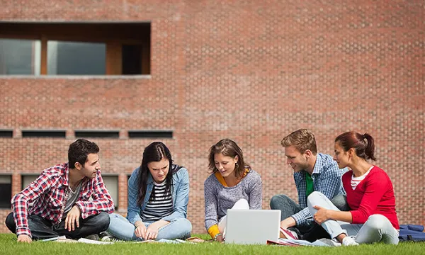educacion-estudiantes-universitarios3big-1509242017.jpg