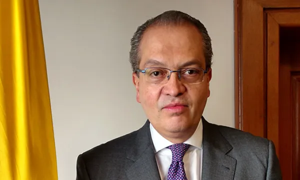 fernando-carrillio-candidatocsj-1509241988.jpg