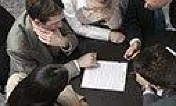 funcionario2-think-1509243027.jpg