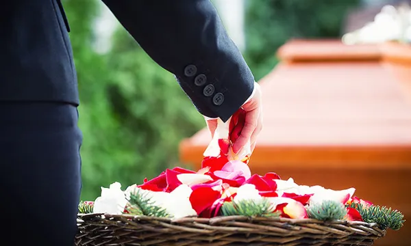 funeral-ataud-sepeliobig-1509241903.jpg