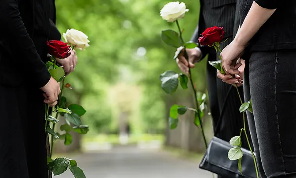 funeral-cementerio-sepeliobig-1509241887.jpg