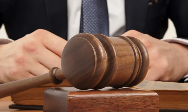 jurista-litigante-lawyerbigstock-1509241710.jpg