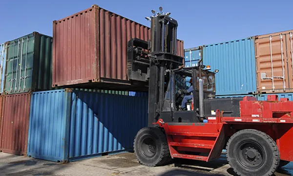 medi-110502-1420containers-1509242684.jpg