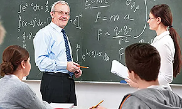 medi-130815profesor1-1509243608.jpg