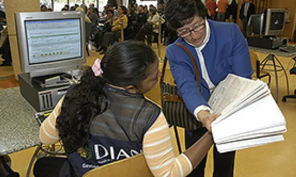 medi-130821analisis1-1509243601.jpg