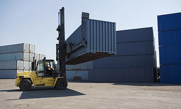 medi-152606containerthink-1509242704.jpg