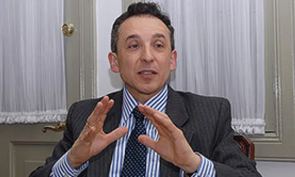 medi130515academia1-1509243689.jpg