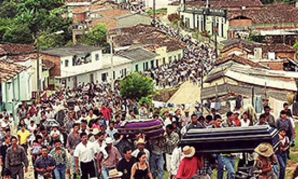 medi131021informe1-1509243538.jpg
