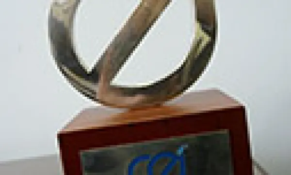 medi140901premiocej2-1509243094.jpg