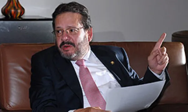 medi141002invitado1-1509243043.jpg