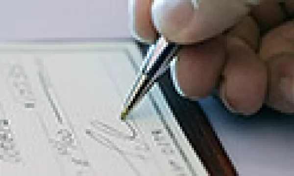 medi141205cheques1-1509243270.jpg
