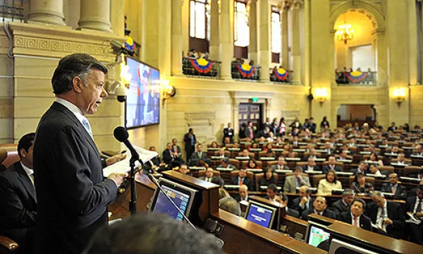 medi141209congreso320pres-1509242455.jpg