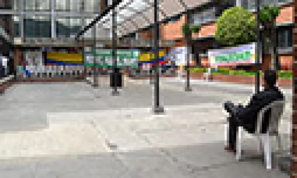 medi141811paro2-1509242976.jpg