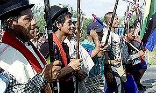 medi141911indigenas1-reu-1509242973.jpg
