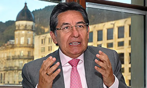medi141911invitado1-1509242985.jpg