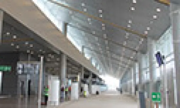 medi142212aeropuerto2-1509242931.jpg