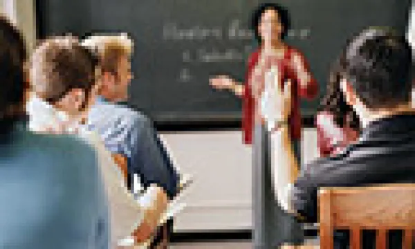 medi142511universitarios2-think-1509242966.jpg