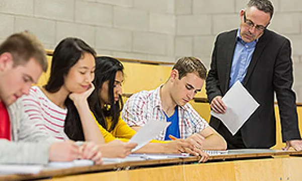 medi150302profesor1-1509242888.jpg
