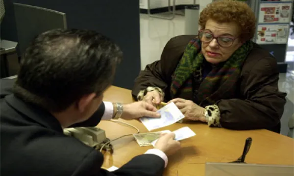 medi150902banco2-1509242545.jpg