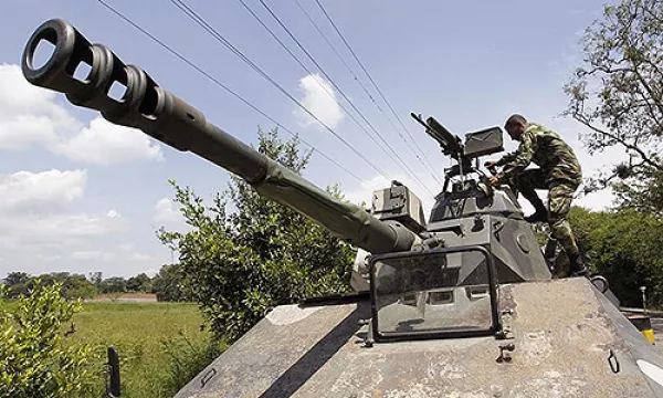 medi152602militares20reu-1509242854.jpg