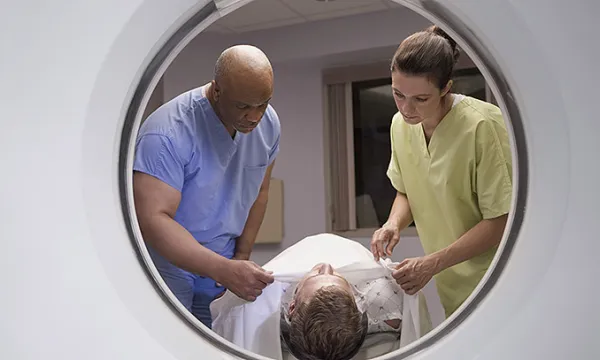 medicinanuclear-salud-examenes1think-1509242209.jpg