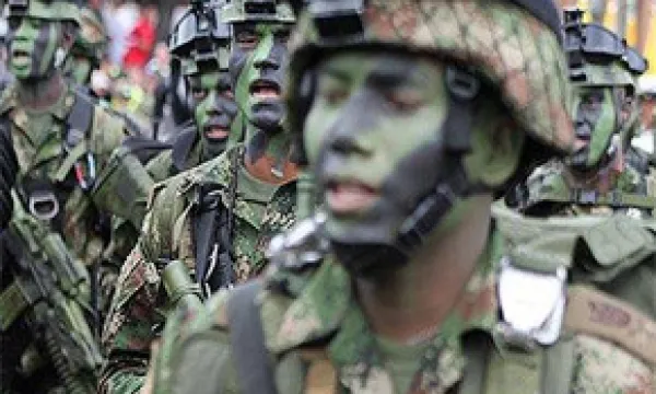militares2344-1509243030.jpg