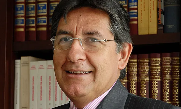 nestor-humberto-martinezhp-1509242150.jpg