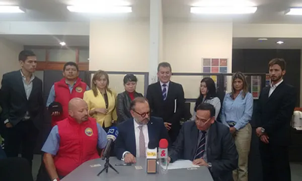 noti-150825equilibriodepoderes-1509242605.jpg