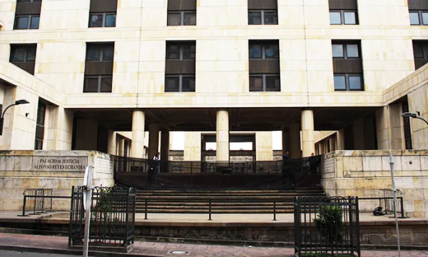palacio-justicia-cortes-12jose-patino-1509241942.jpg