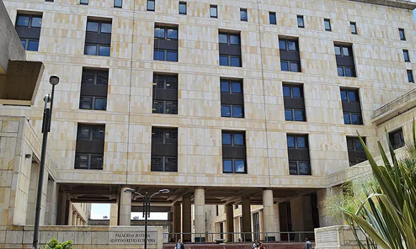 palaciodejusticia-cortesuprema-corteconstitucionalhp-1509242129.jpg